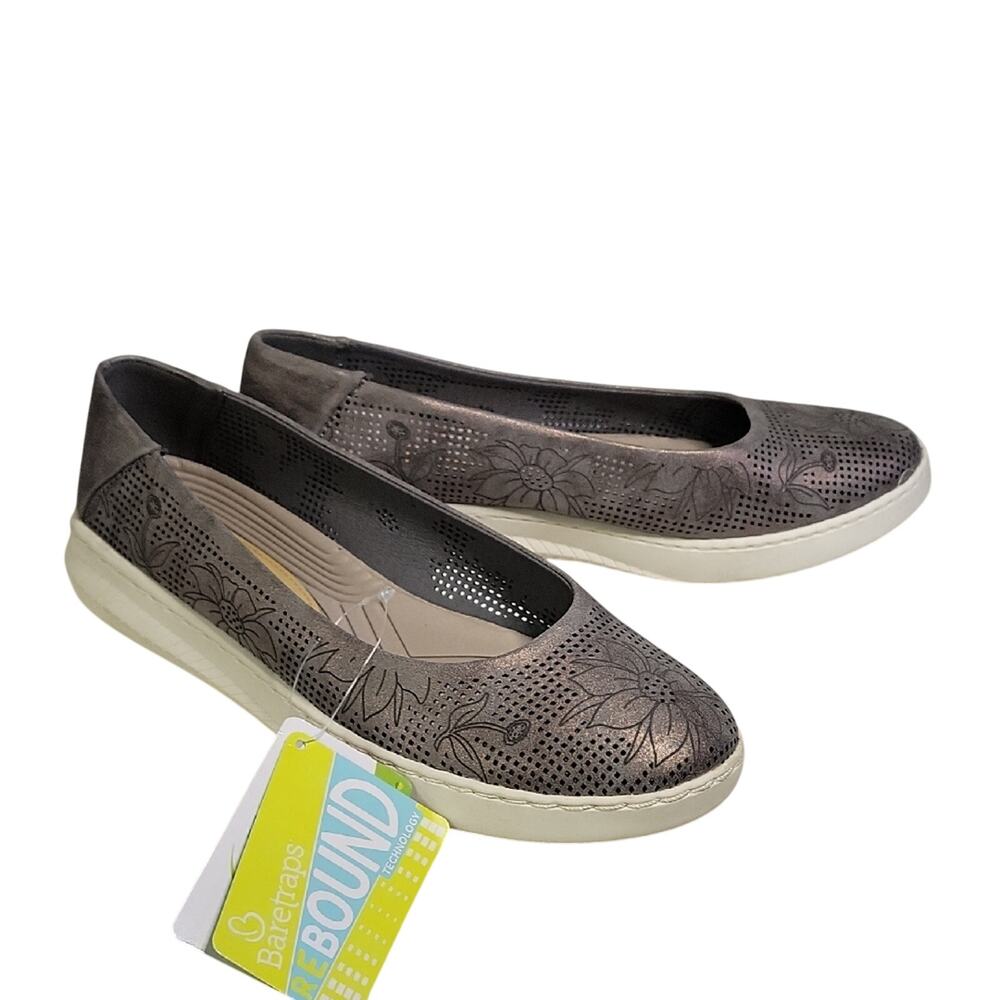 Baretraps Nadra Floral Pewter Slip On Flats Womens Size 6 Wide NEW